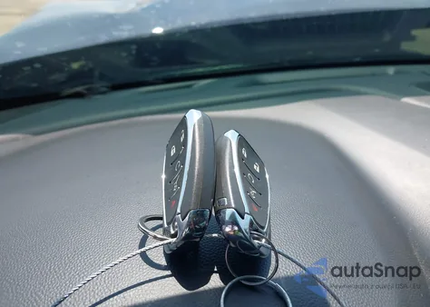 2018 Chevrolet Traverse Premier из США, поврежденный, VIN 1GNERKKW7JJ270239